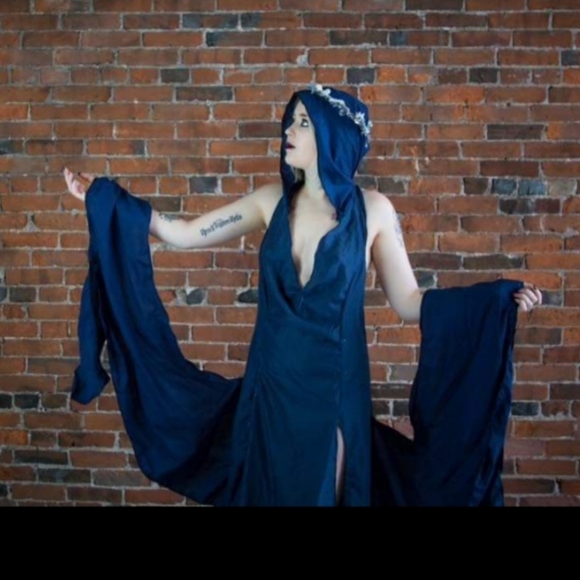 Hand sewn cosplay Skyrim - Picture 3 of 3